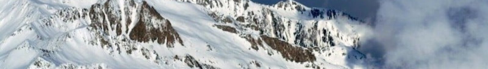 Des sommets sous les nuages, parfaits pour les voyageurs de Chambéry Méribel