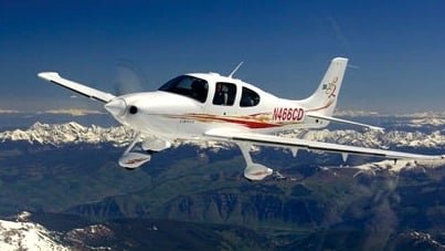 CIRRUS SR 22-1 en vol
