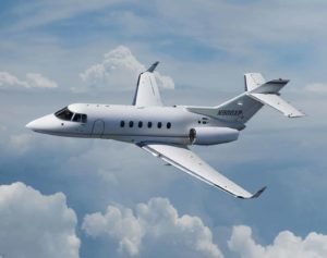 Jet privé Hawker 800 en vol