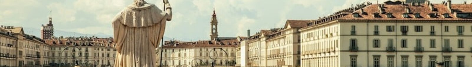 **texte alternatif :** Turin Caselle : emplacement de jet privé, charme urbain
