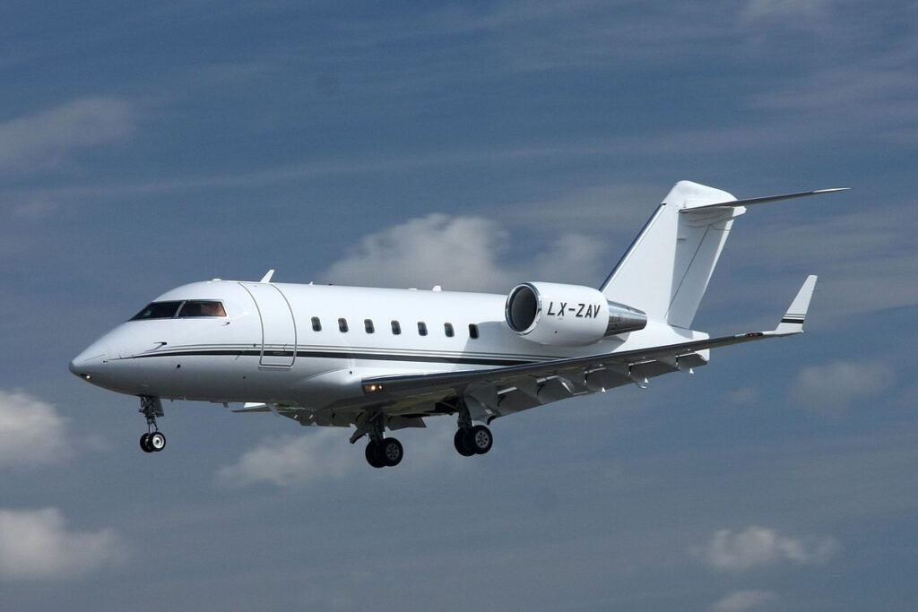 Challenger 604