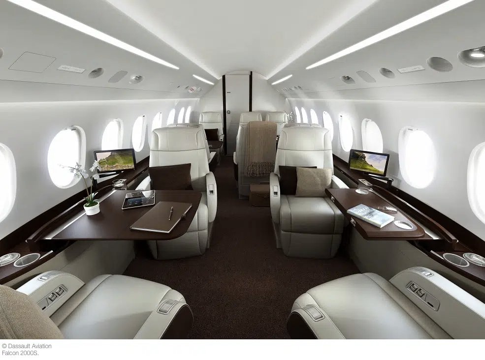 FALCON 2000 Intérieur