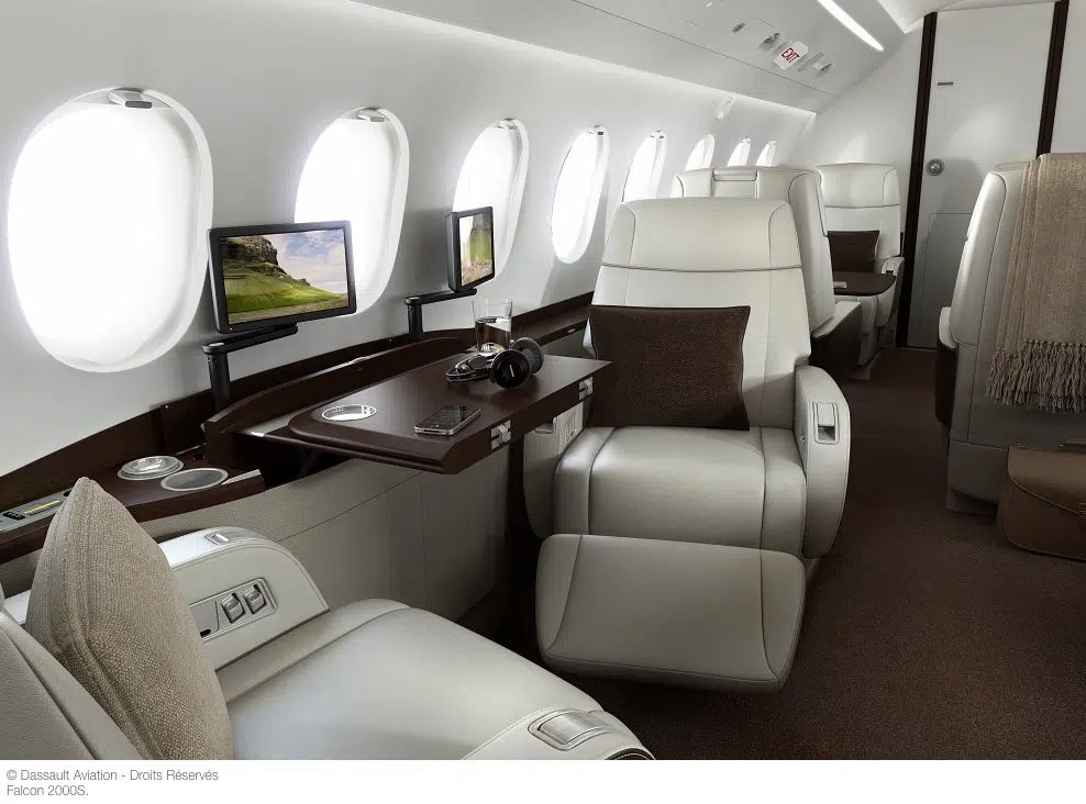FALCON 2000 Intérieur