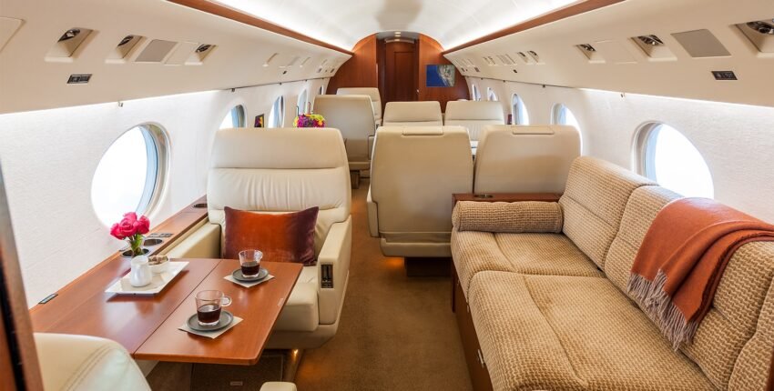 Intérieur JET PRIVÉ GULFSTREAM GIV GCD Logistique Aviation
