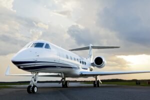 Gulfstream G550 jet privé à terre