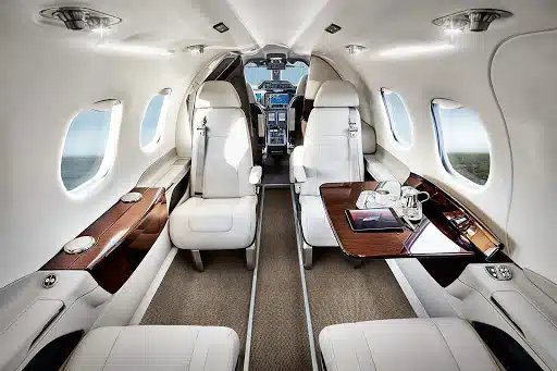 Phenom 100 intérieur