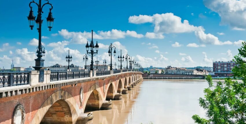 pont bordeaux