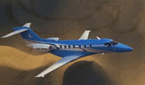 Vol location pilatus PC24 au dessus du désert