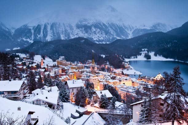 St Moritz, station de ski en Suisse