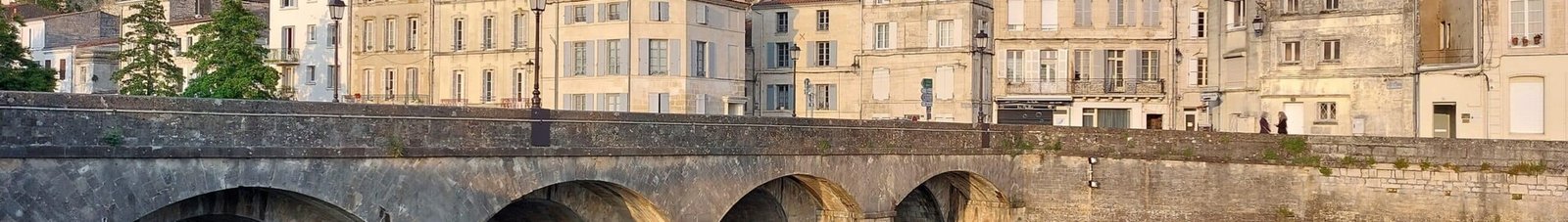 Niort Souche location de jet privé