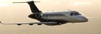 Location de jet privé, LEGACY 500 dans le ciel