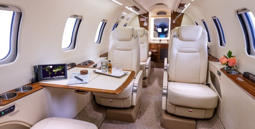 location de jet privé, intérieur LEARJET 70 luxe