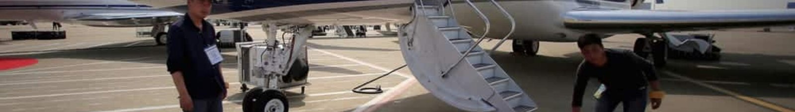 jet privé Gulfstream avec tapis rouge