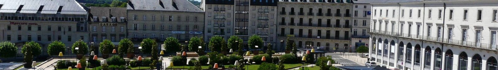 Place Francheville remplie de jardins, Périgueux