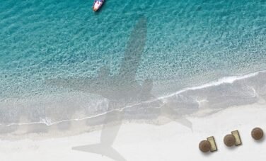 **Texte alternatif suggéré :**

L’aviation durable : location de jet privé et plage.