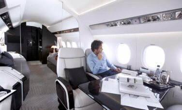 6X spacious cabin