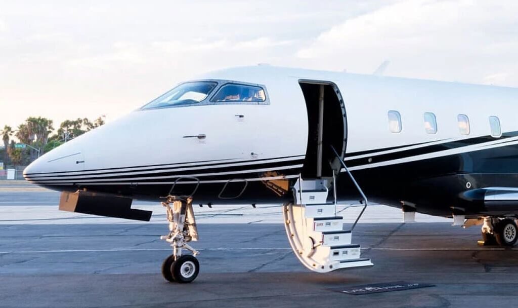 Challenger 350 sur le tarmac - Newsletter GCD Logistique Aviation